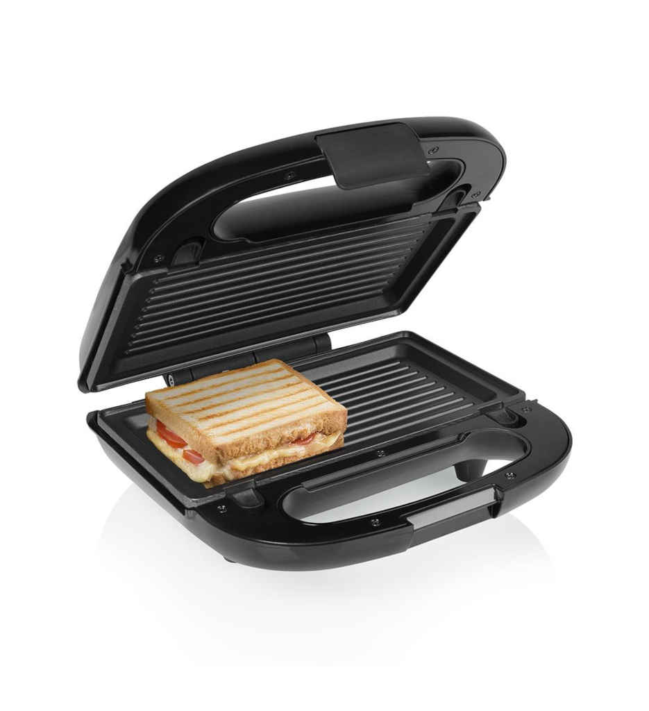 APPAREIL 3 EN 1 CROQ/PANINIS/GAUFFRES 750W °TRISTAR SA-3071